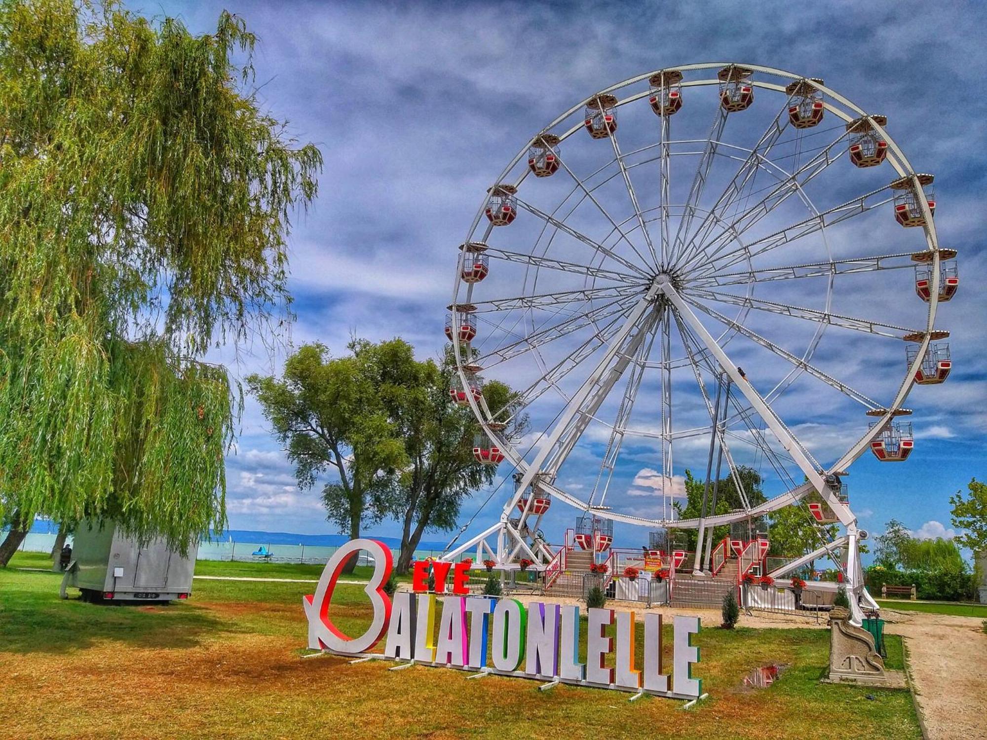 Berbe Apartman Balatonlelle Dış mekan fotoğraf